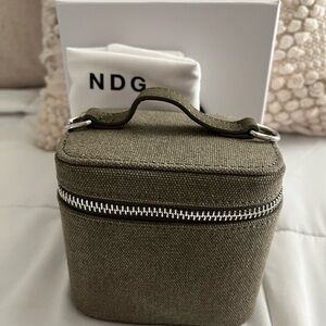 NDG Paris Le Vanity 100MM Army BF